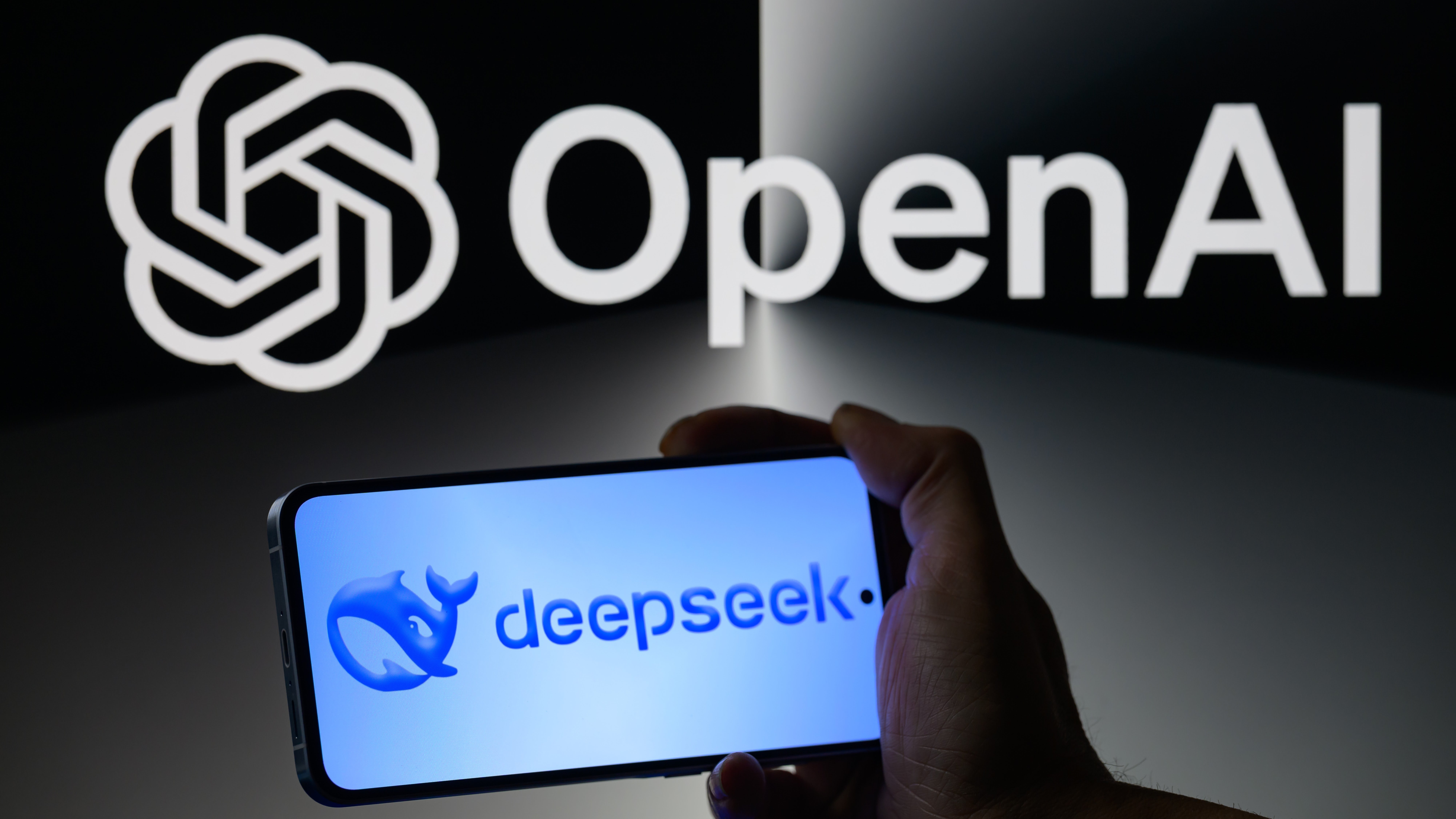 OpenAI acusa a sus rivales chinos de utilizar su trabajo para desarrollar productos de IA.