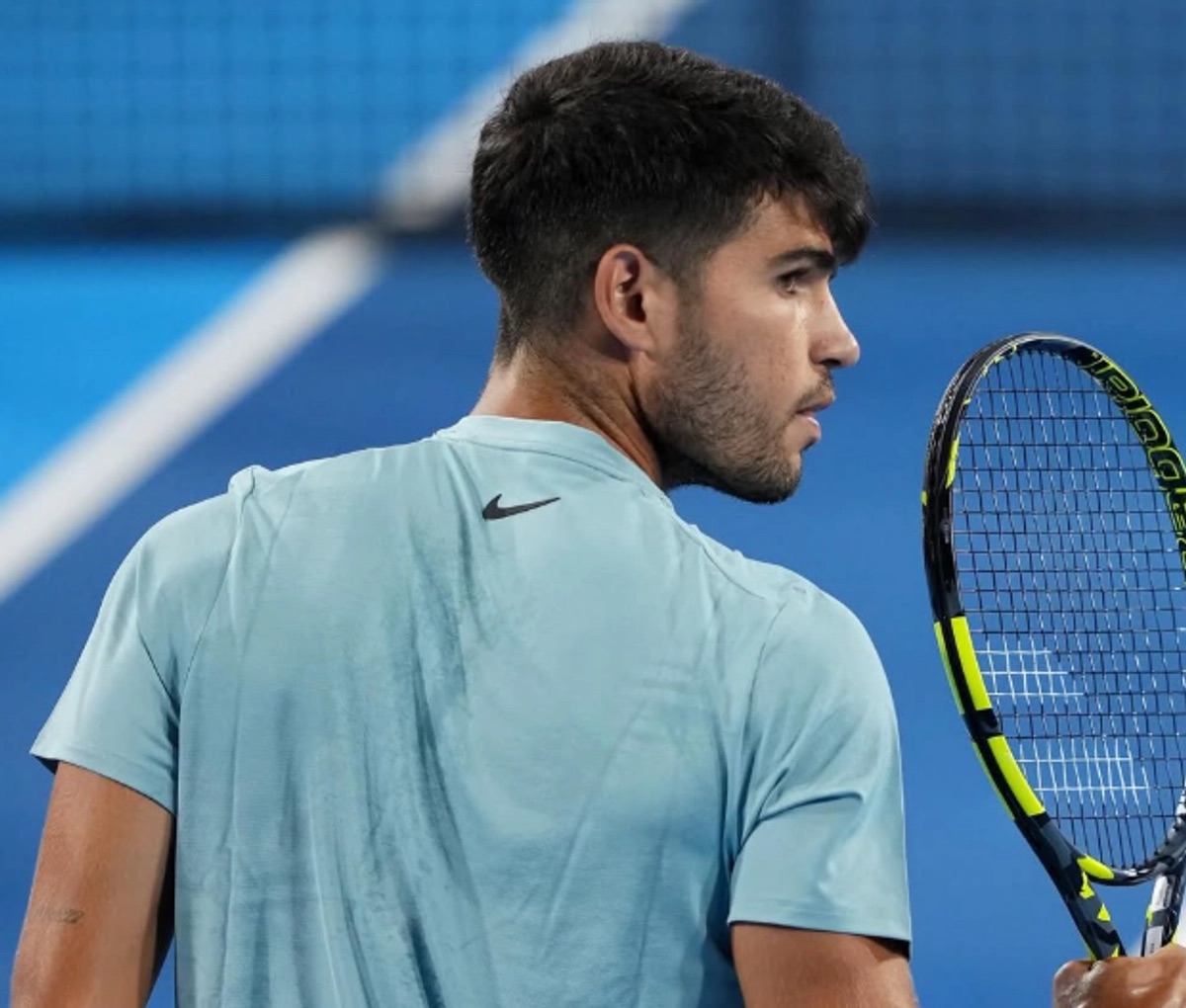Carlos Alcaraz se corona campeón del Abierto de Cincinnati tras el retiro de Jannik Sinner por enfermedad