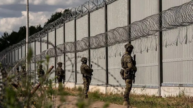 Europa levanta una nueva “cortina de hierro”: muros, drones y búnkeres frente al temor de una agresión rusa