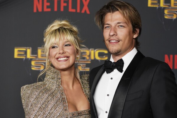 Millie Bobby Brown y Jake Bongiovi dan la bienvenida a su primer hijo adoptivo