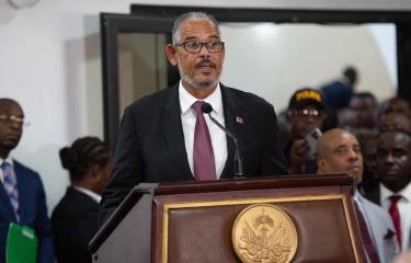 Primer ministro haitiano viaja a EE.UU. para impulsar plan internacional de seguridad