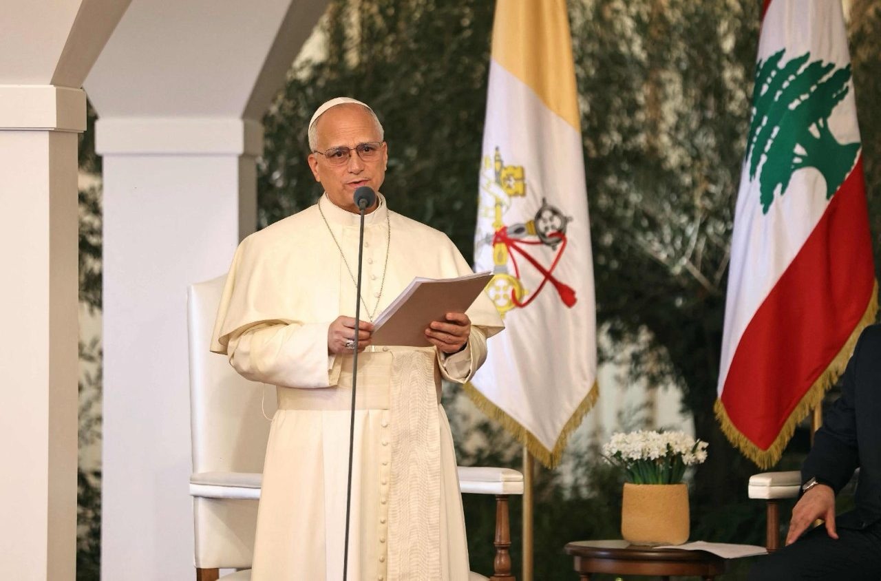El papa León XIV exhorta desde Líbano al fin inmediato de la violencia y rechaza la lucha armada