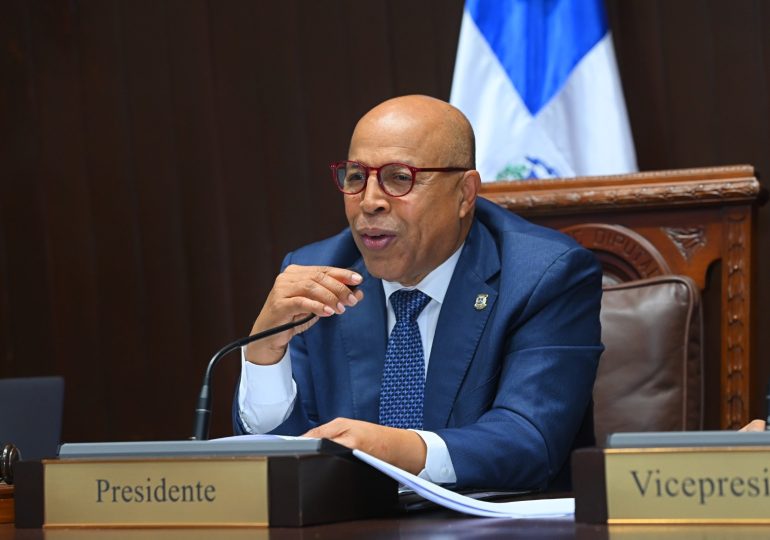 Pacheco rechaza despidos de dirigentes del PRM: “Si eso me cuesta el puesto, que me cueste”