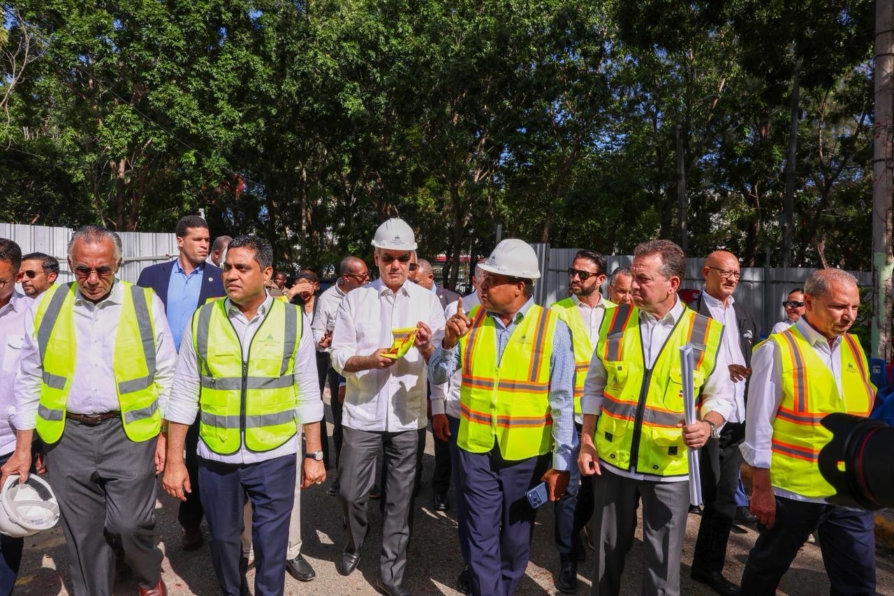 Luis Abinader visita las infraestructuras para los Juegos Centroamericanos y del Caribe