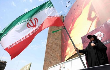 EE.UU. intensifica presión económica contra Irán mientras Teherán advierte de una respuesta militar más devastadora