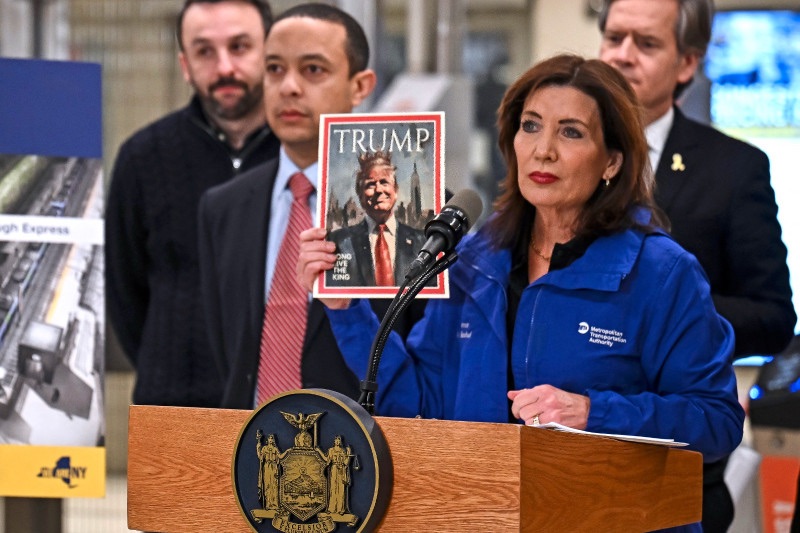 Nueva York denuncia congelación de fondos antiterroristas y responsabiliza a Trump