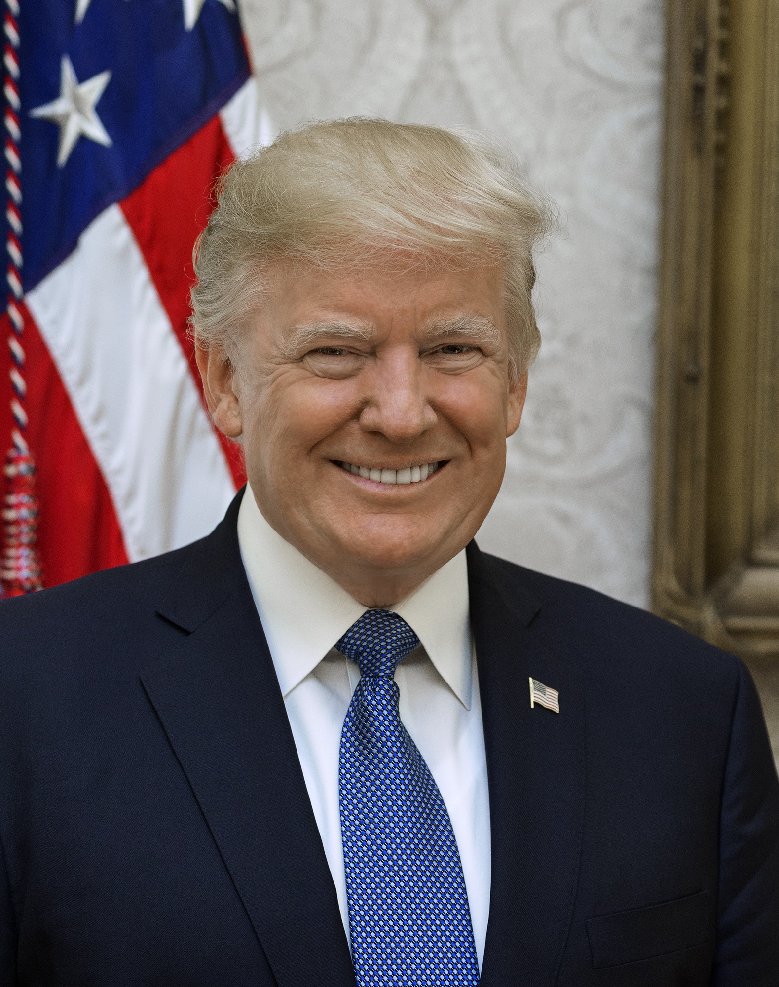 Trump promete pagos de 5,000 dólares si los republicanos ganan las legislativas